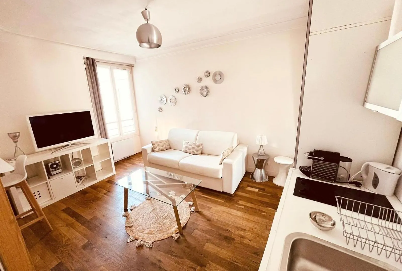 Apartment Studio Gare Du Nord Gare De L'Est Paris